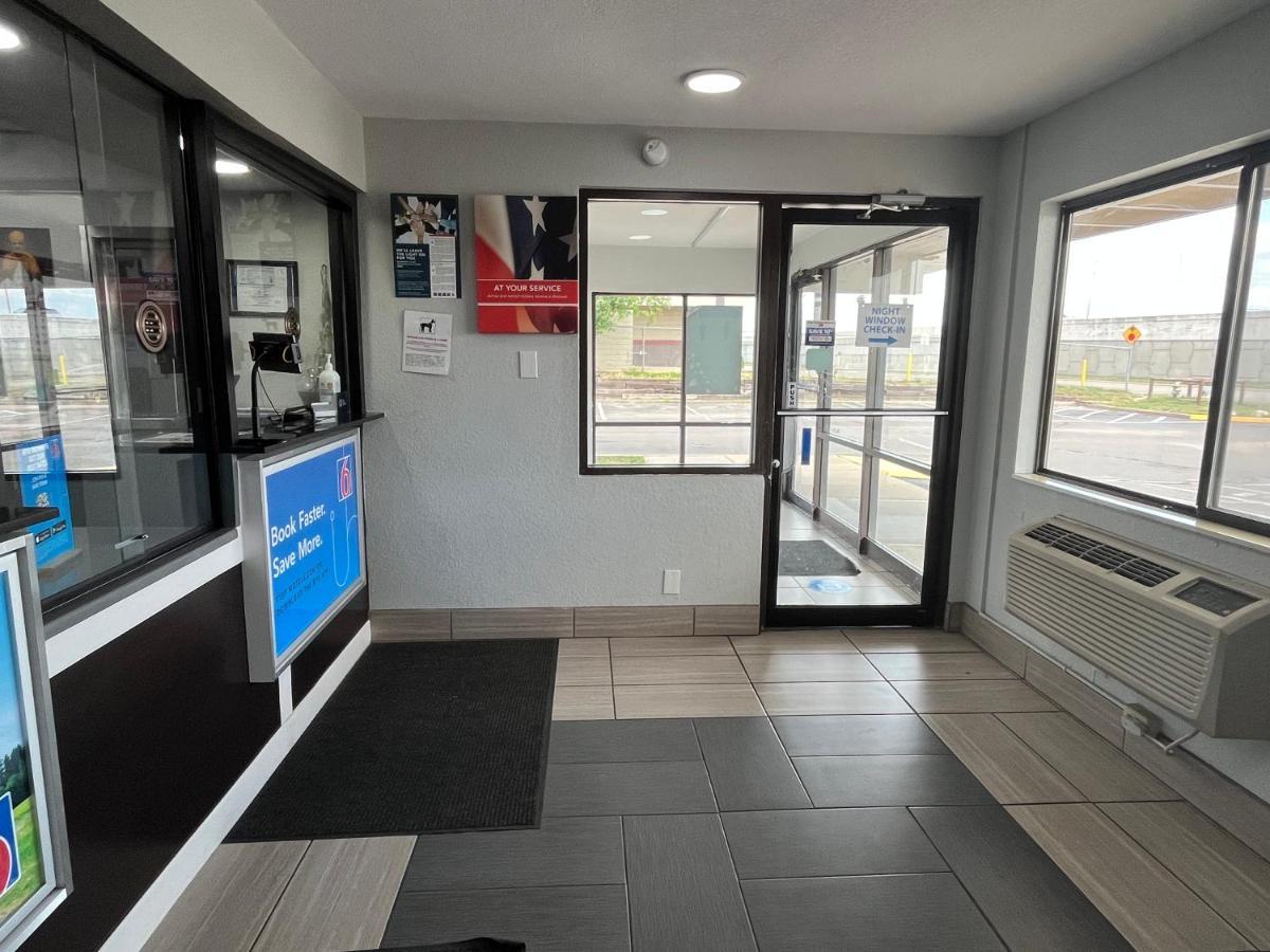 Studio 6 Wichita, Ks - Airport Zewnętrze zdjęcie